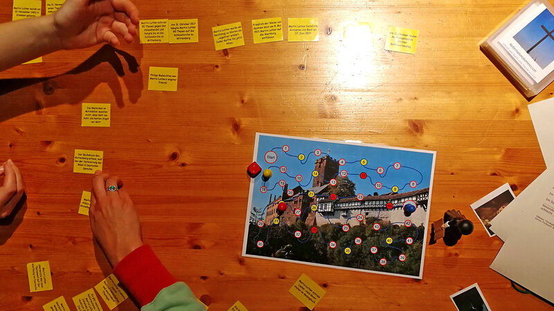 Brettspiel mit Wartburg